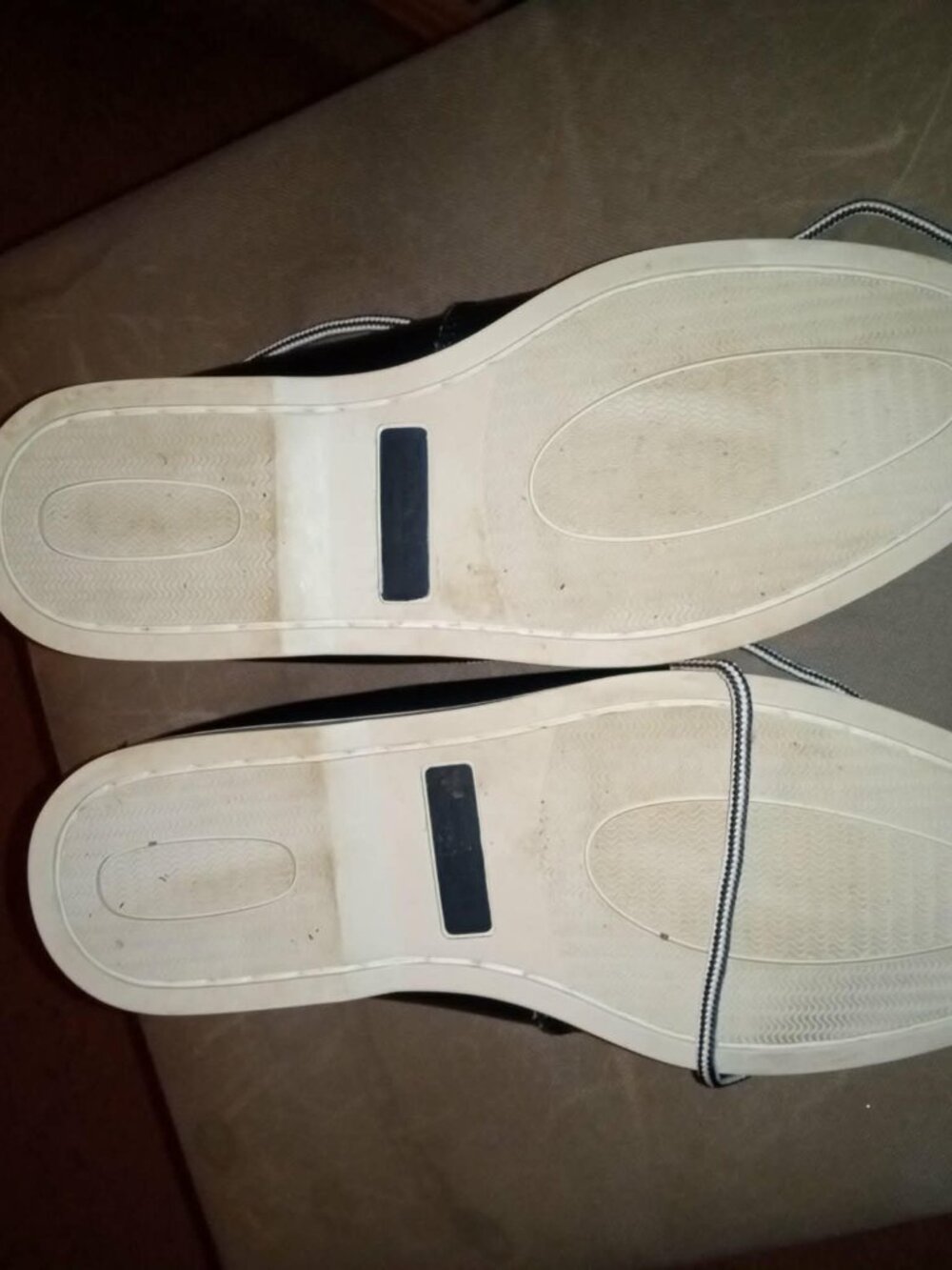 Thom McAn Men's Size 8.5 bruce deck/boat black shoes great condition - Picture 4 of 4